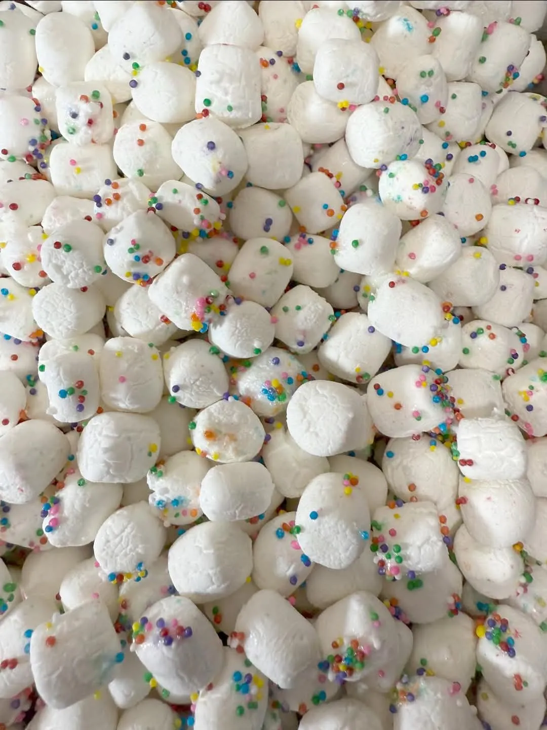 Freeze Dried Confetti Marshmallows